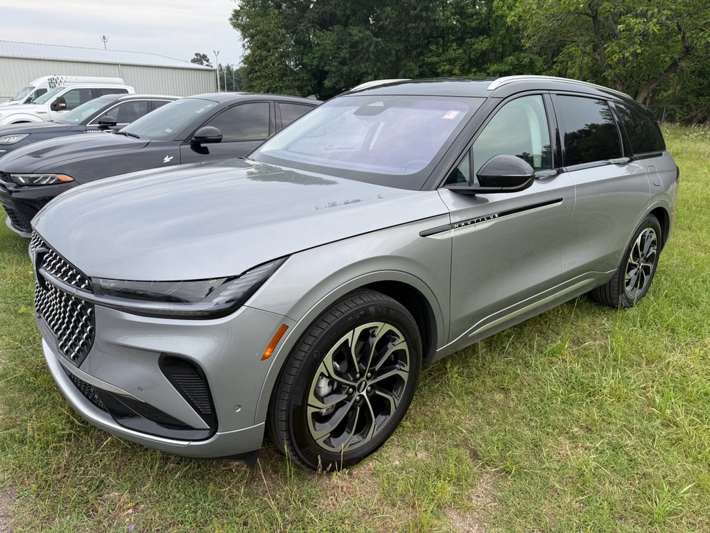 2024 Lincoln Nautilus
