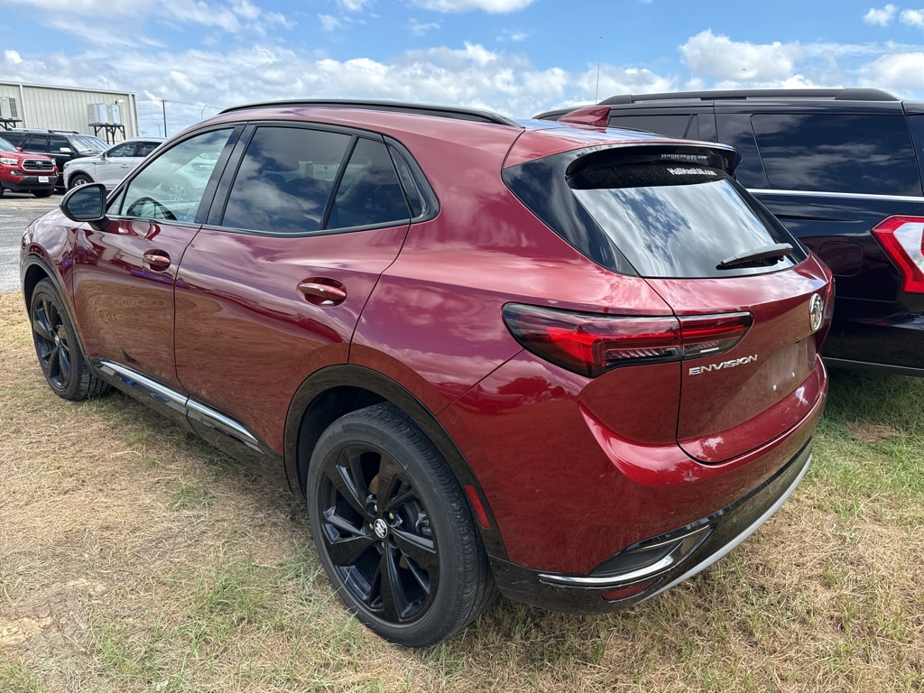 Used 2022 Buick Envision Preferred Sport Utility