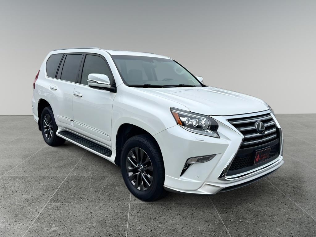 2018 Lexus GX LUXURY's photo