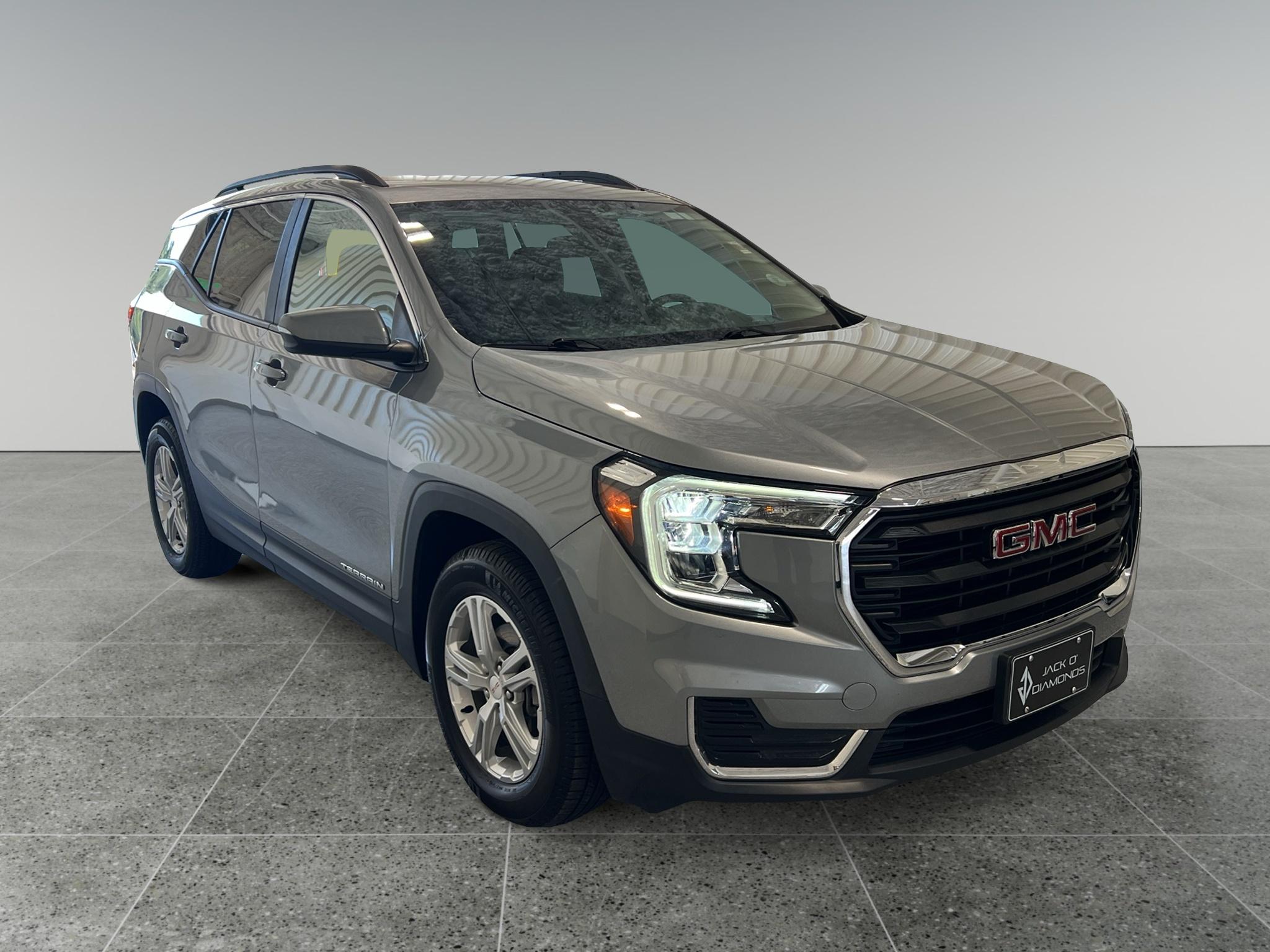Used 2024 GMC Terrain SLE Sport Utility