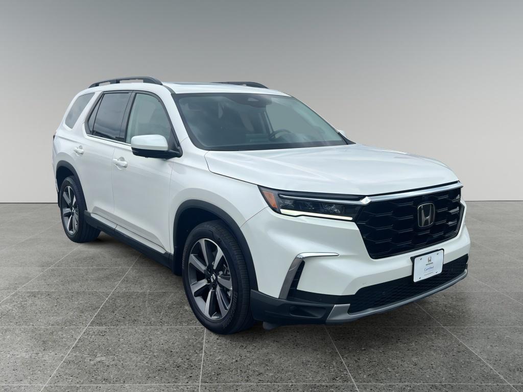 2025 Honda Pilot Elite AWD's photo
