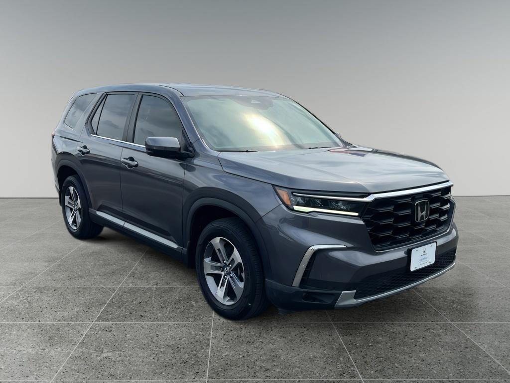 2024 Honda Pilot EX-L 7-Occupant 2WD's photo