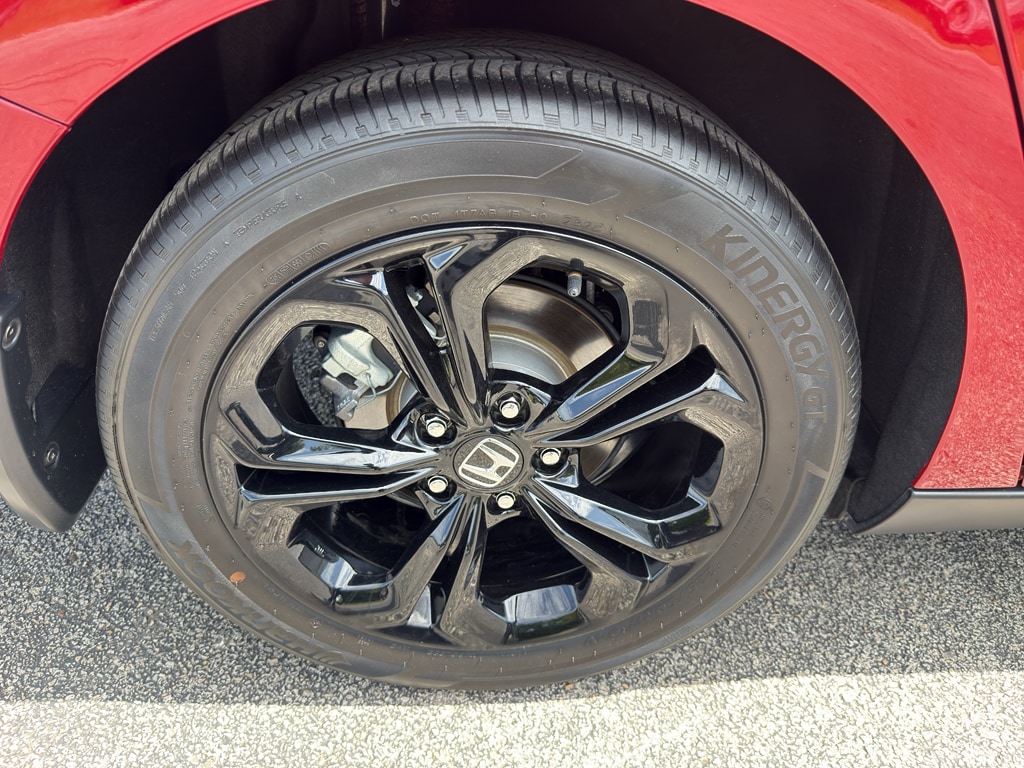 2025 Honda Accord SE - Photo 9