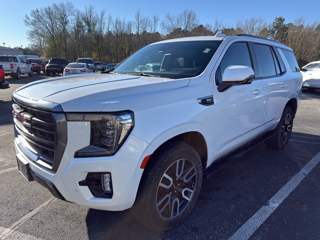 2023 GMC Yukon AT4's photo