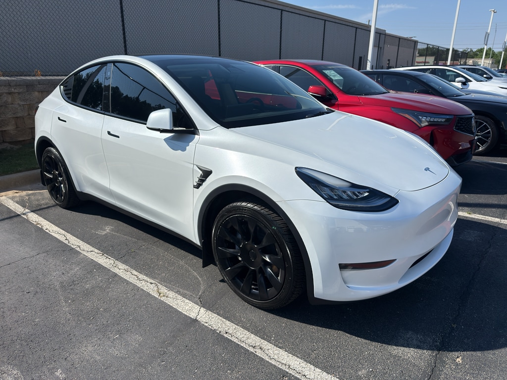 2023 Tesla Model Y Long Range Dual Motor All-Wheel Drive's photo