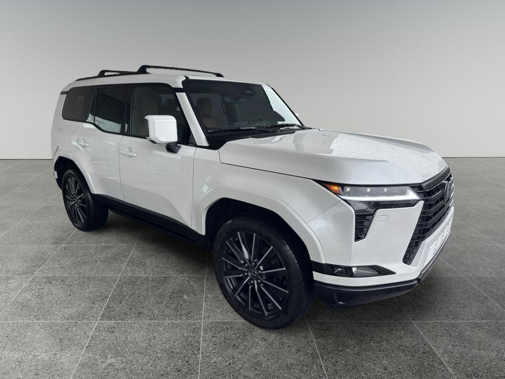 2026 Lexus GX 460 550 Luxury's photo