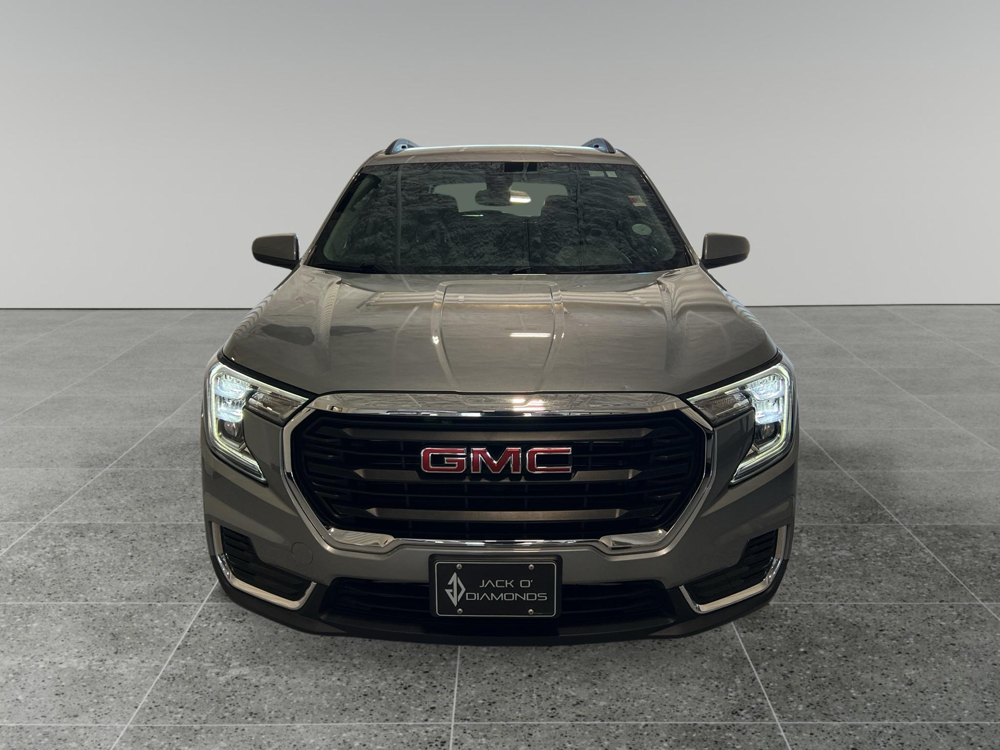 Used 2024 GMC Terrain SLE Sport Utility