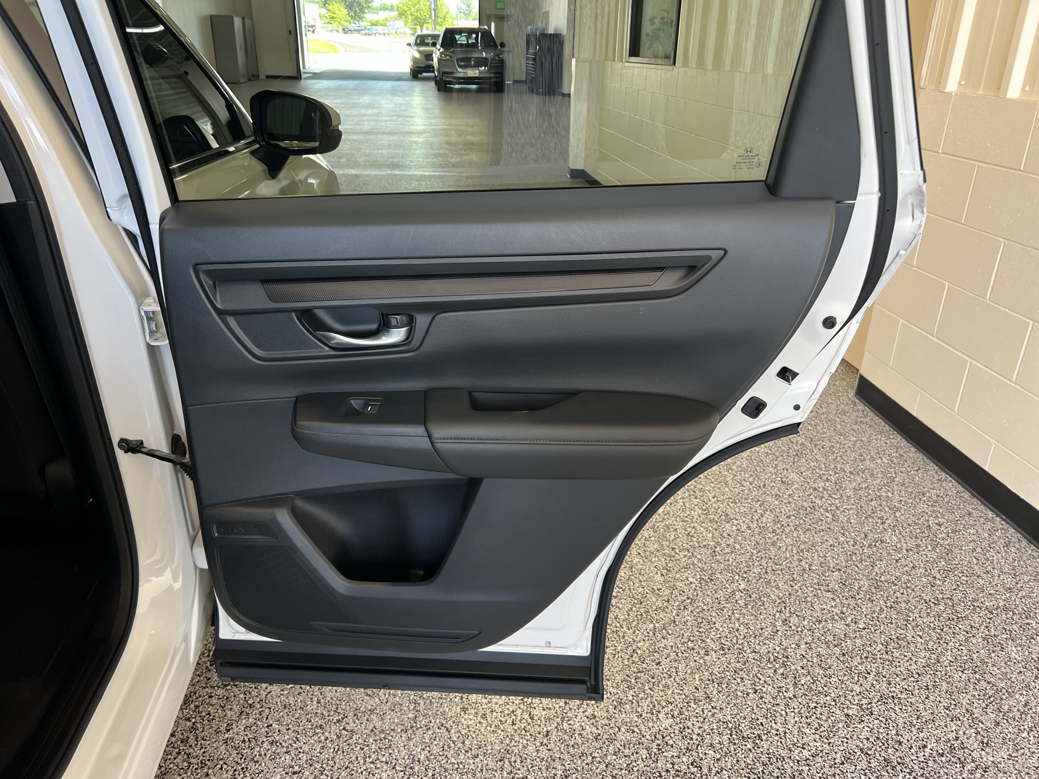 2024 Honda CR-V EX - Photo 24