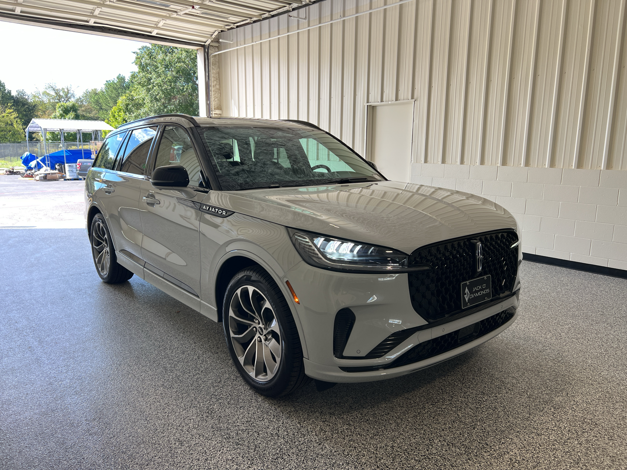 2027 Lincoln Aviator