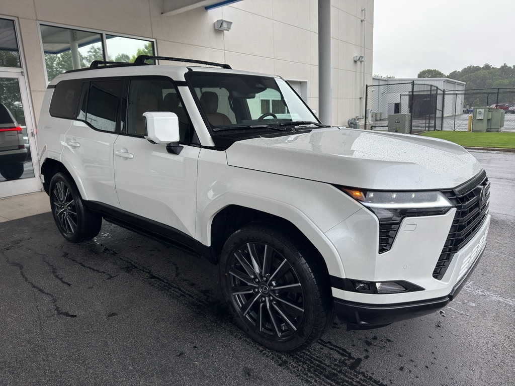 2026 Lexus GX 460 550 Luxury's photo