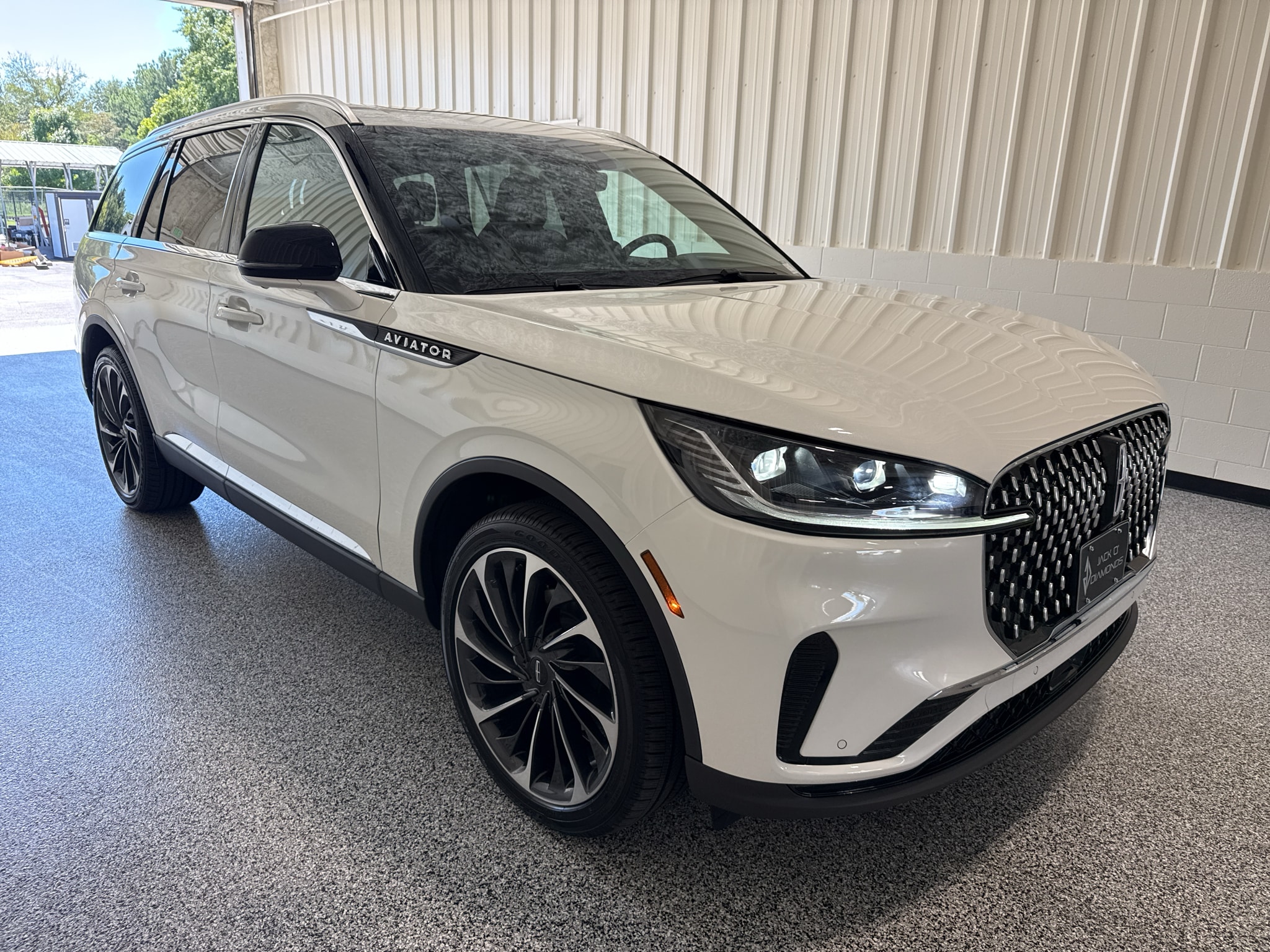 2027 Lincoln Aviator