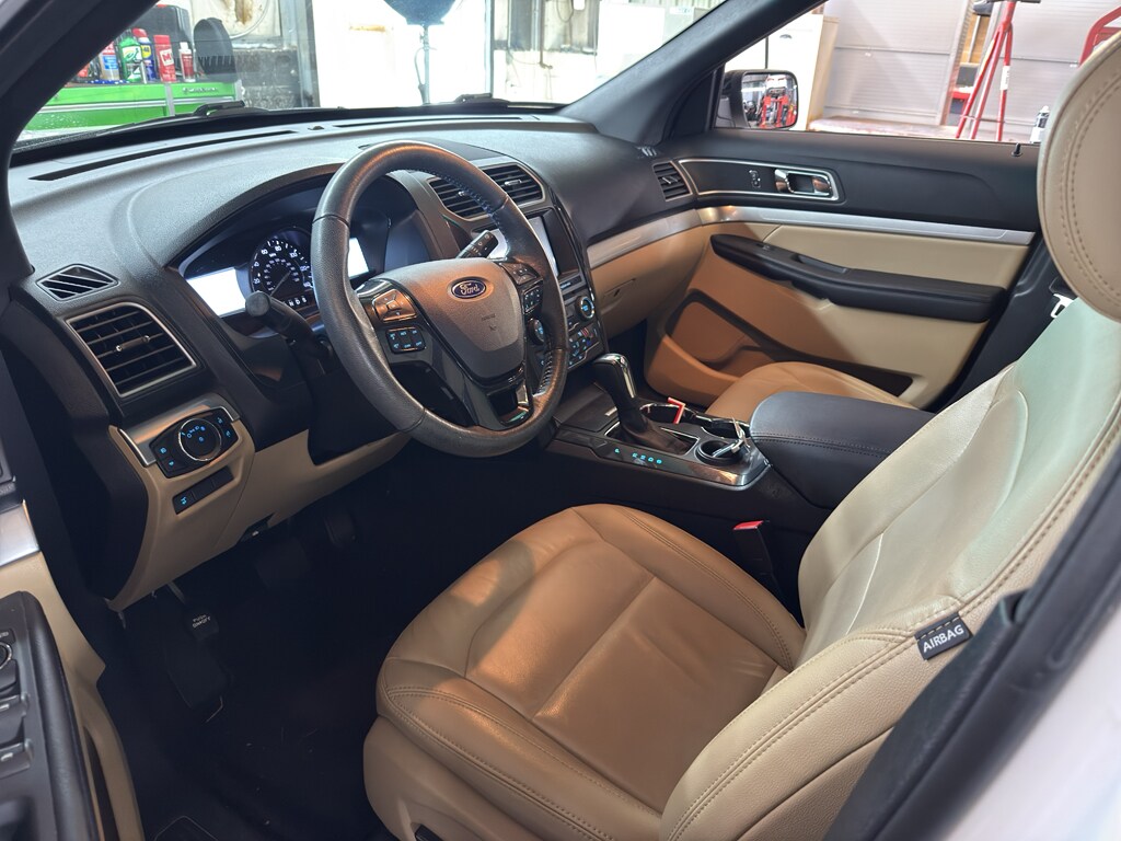 Used 2017 Ford Explorer XLT Sport Utility