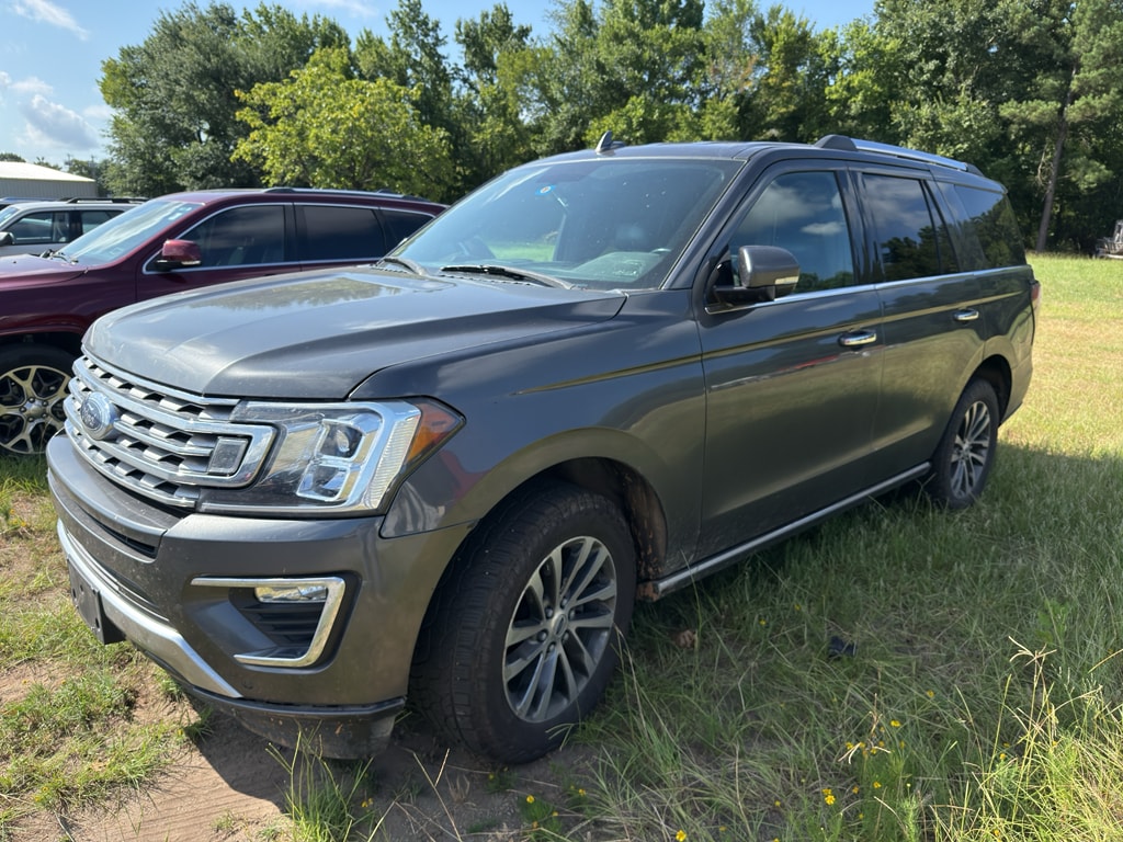 2018 Ford Expedition Limited's photo