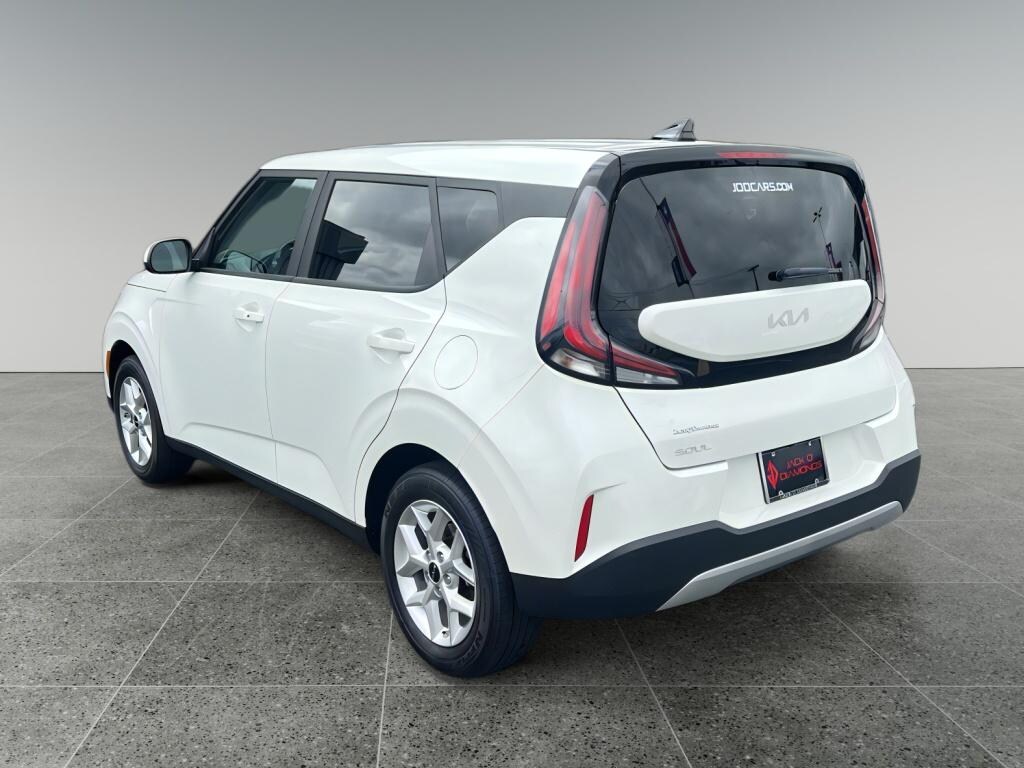 Used 2025 Kia Soul S Hatchback