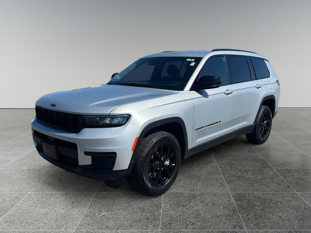 Used 2024 Jeep Grand Cherokee L Altitude Sport Utility