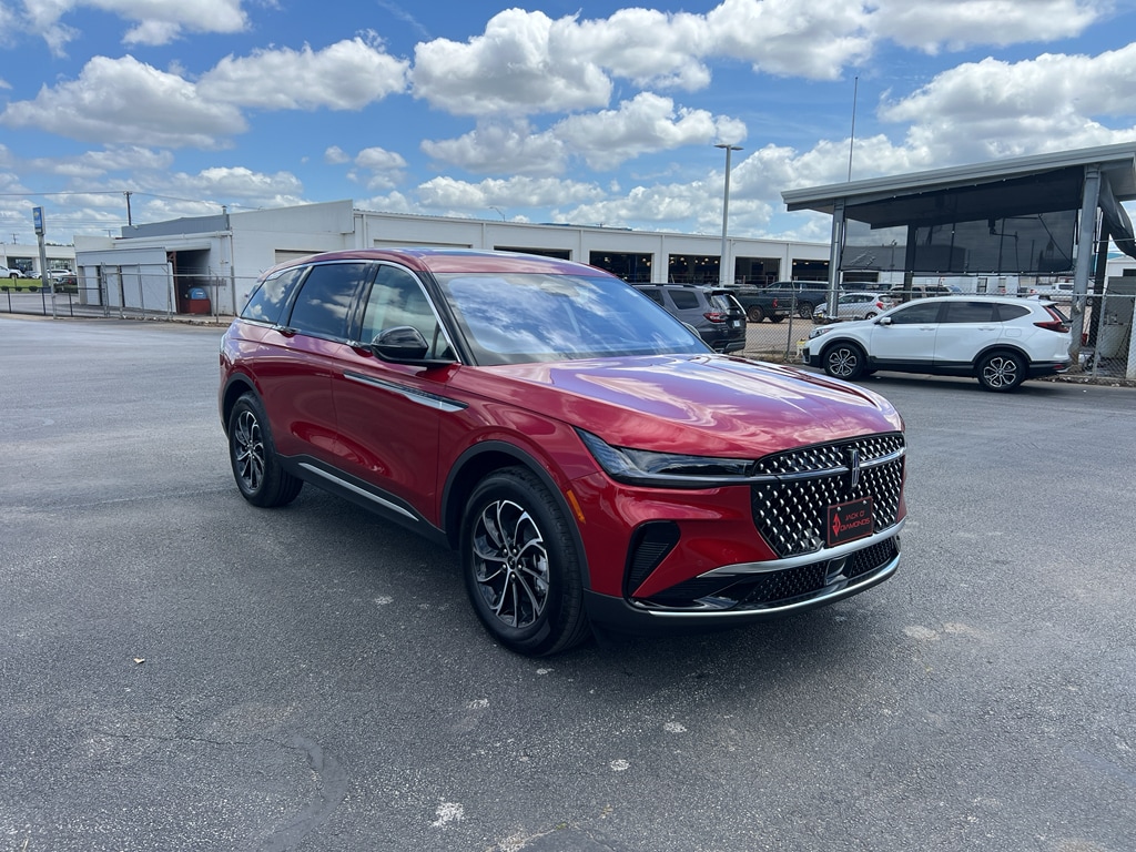 2026 Lincoln Nautilus Premiere AWD's photo