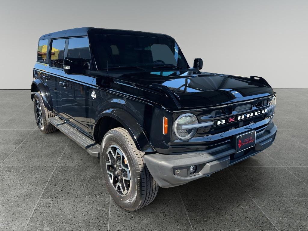 2022 Ford Bronco 4-Door Outer Banks