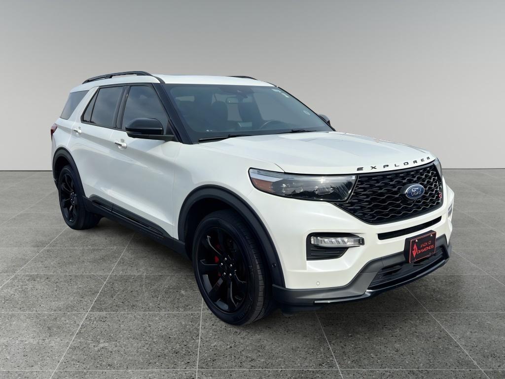 2020 Ford Explorer ST's photo