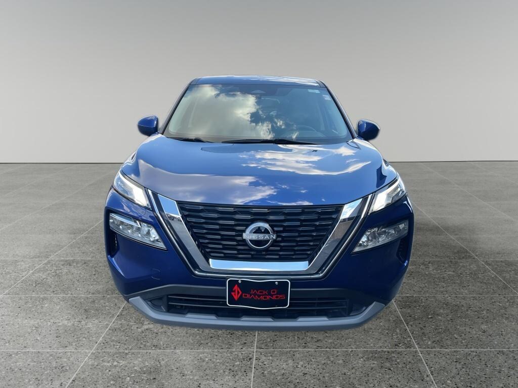 Used 2023 Nissan Rogue SV SUV