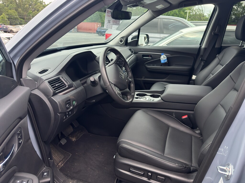 Used 2025 Honda Ridgeline RTL Crew Cab