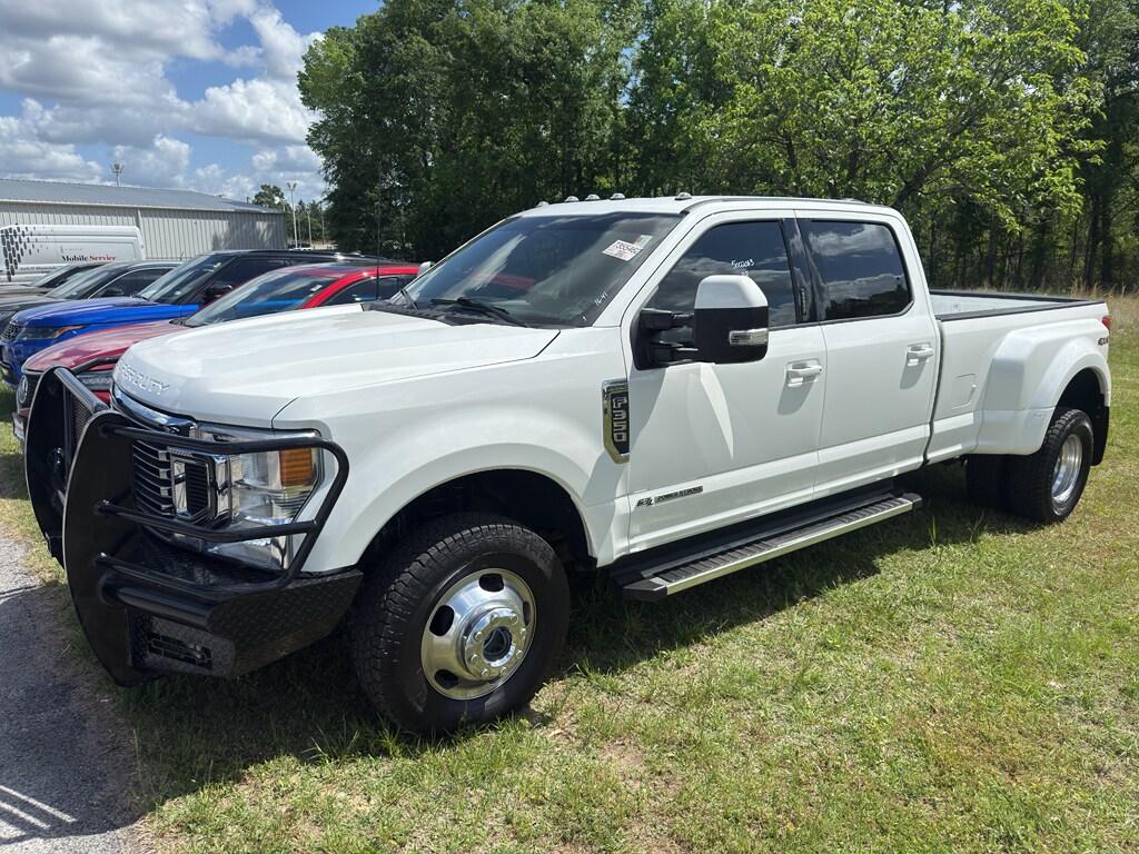 Used 2022 Ford F-350 Lariat Crew Cab