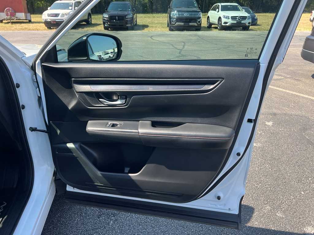 2025 Honda CR-V Sport-L - Photo 28