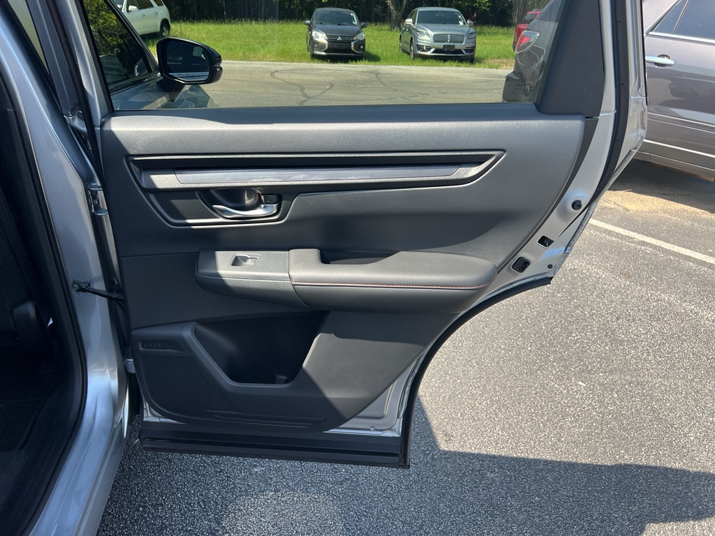 2025 Honda CR-V Sport - Photo 25