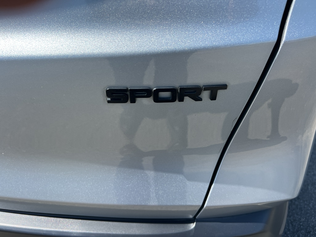 2025 Honda CR-V Sport - Photo 12