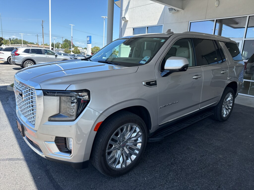 Used 2023 GMC Yukon Denali Sport Utility