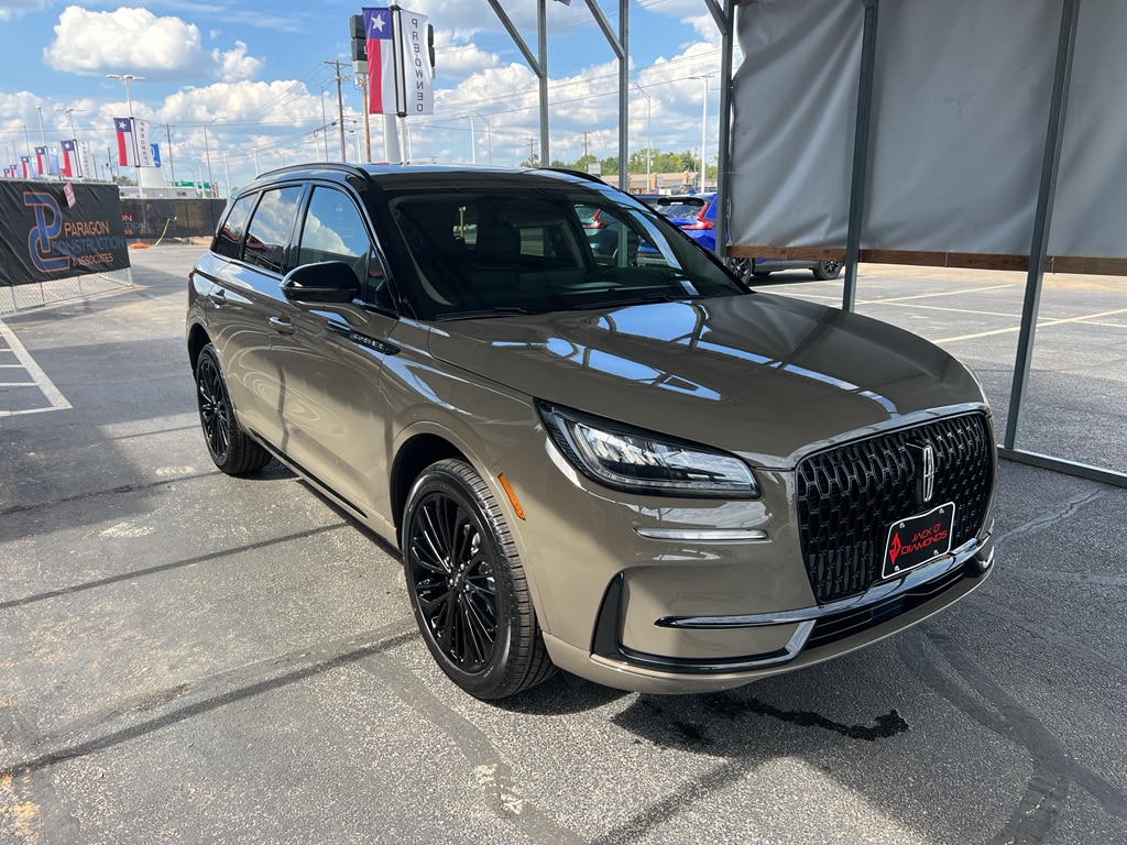 2026 Lincoln Corsair Premiere's photo