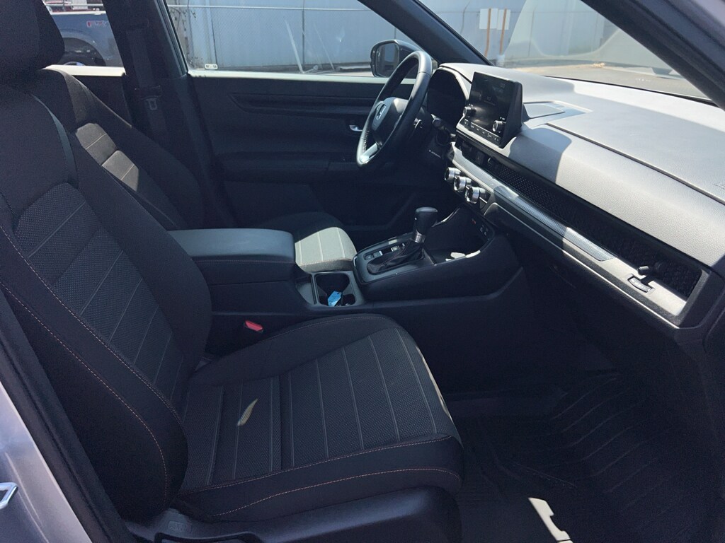 2025 Honda CR-V Sport - Photo 27