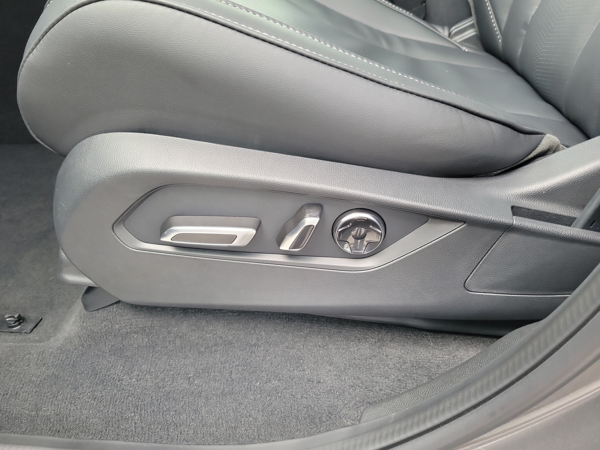 2026 Acura MDX Technology Package - Photo 16