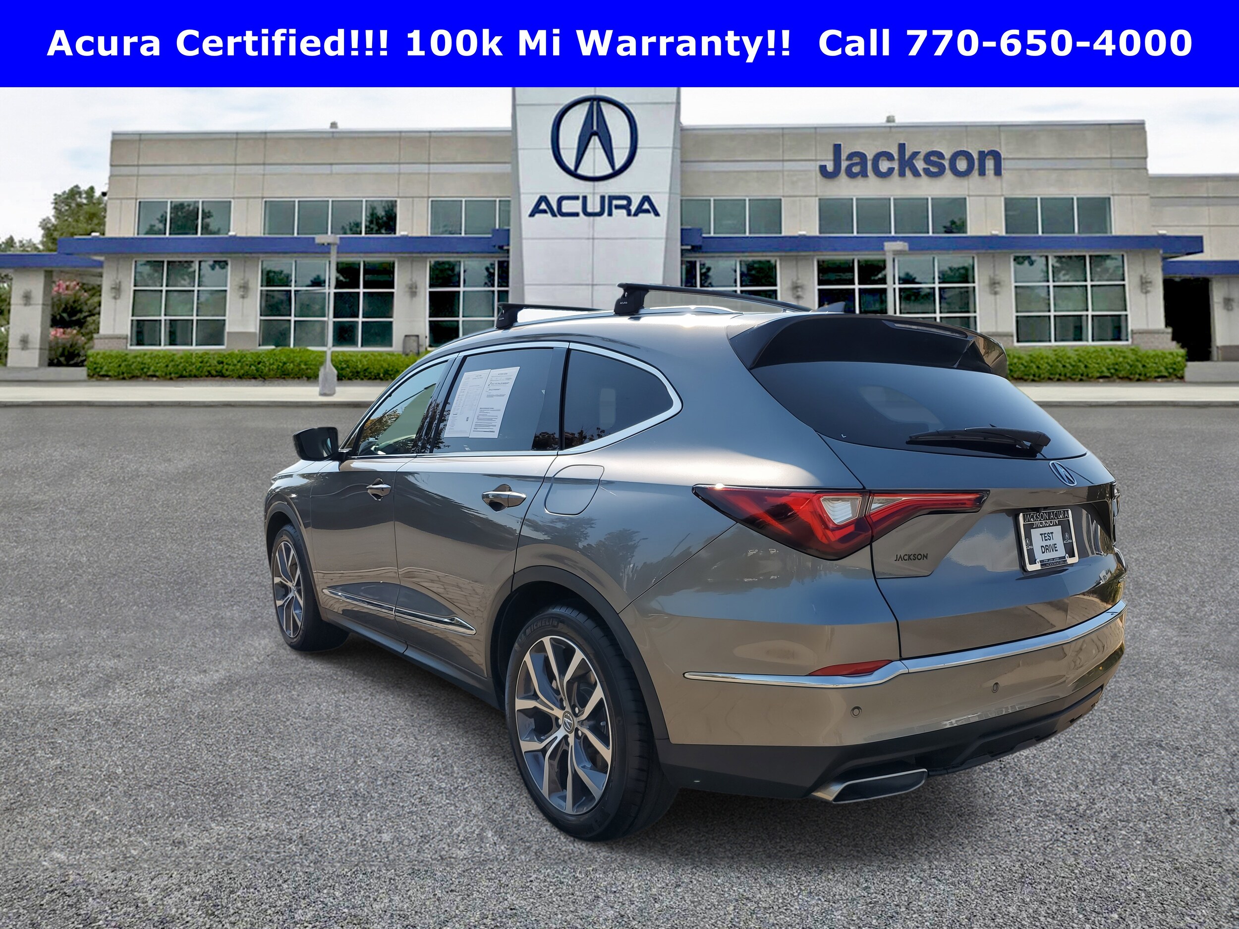 2023 Acura MDX Technology SH-AWD photo 2