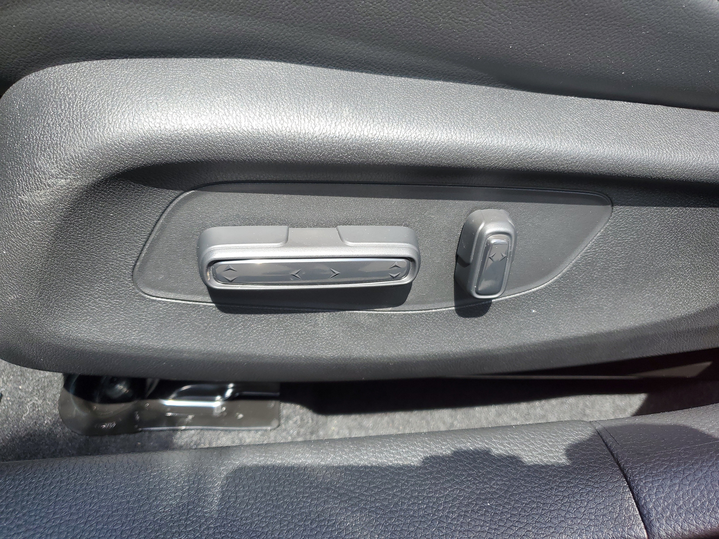 2026 Acura Integra Base - Photo 17