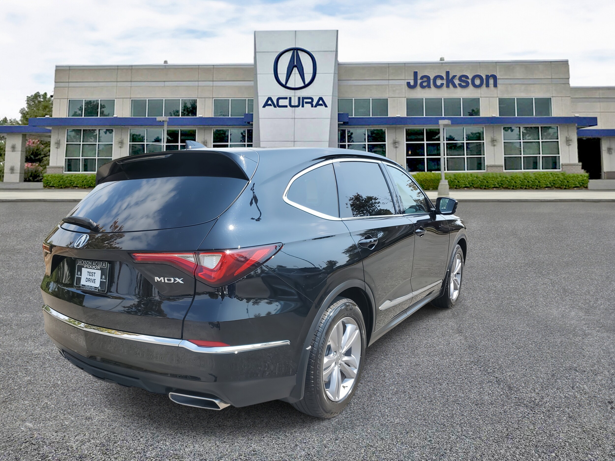 2024 Acura MDX photo 3