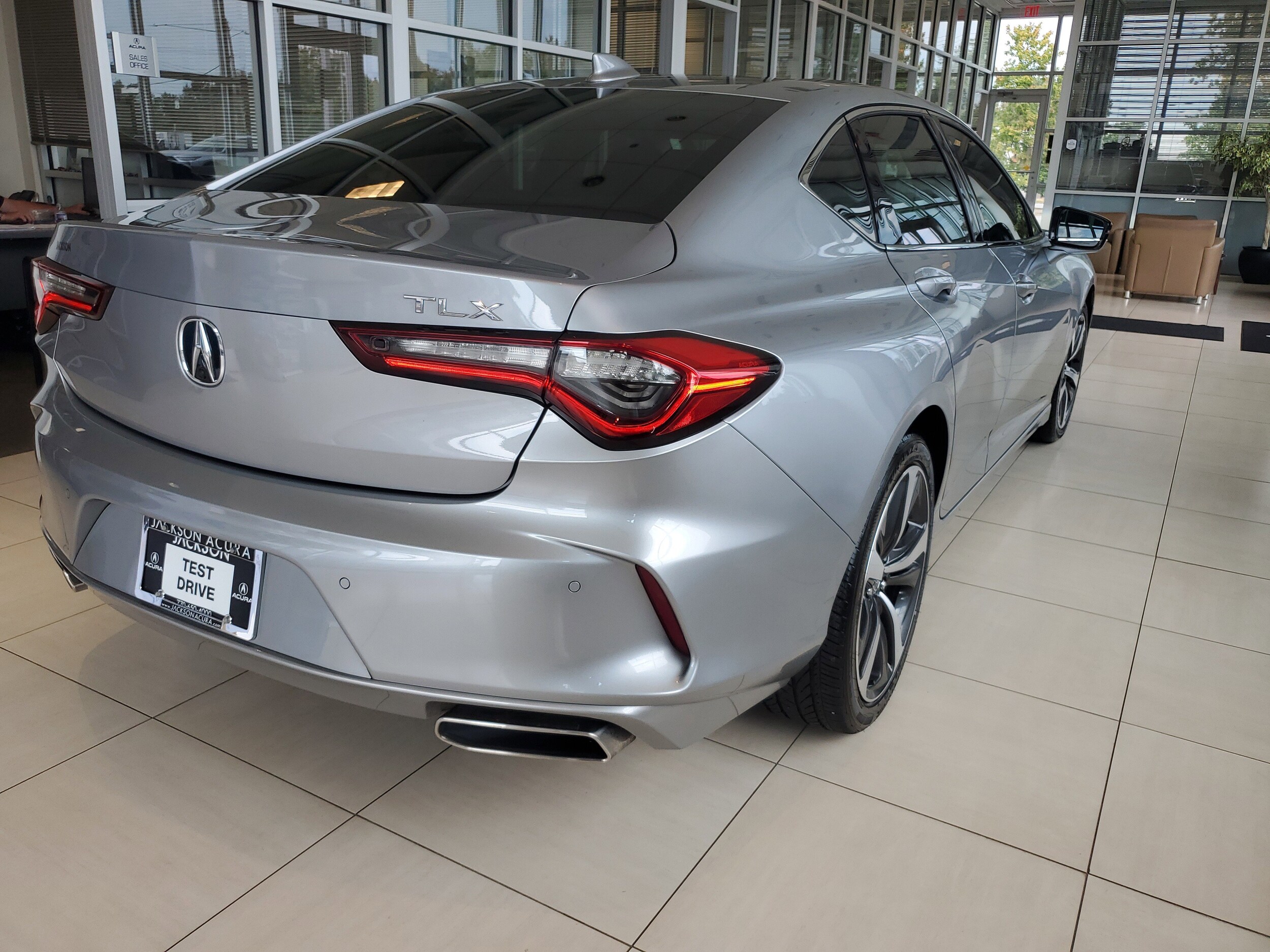 2025 Acura TLX photo 4