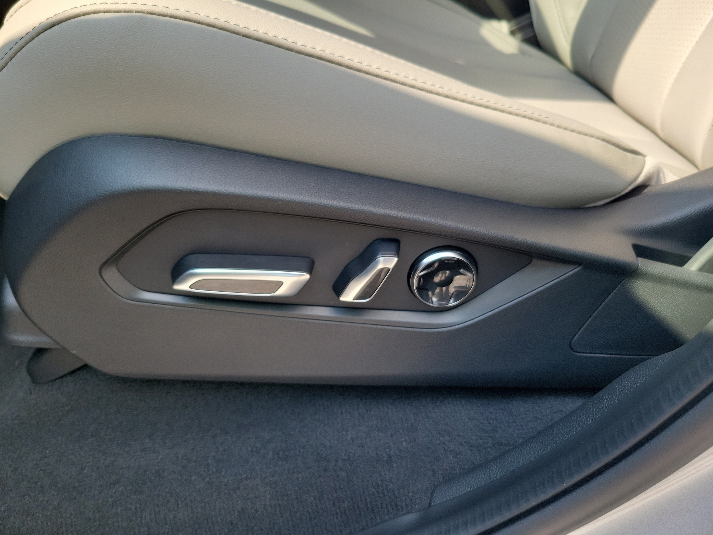 2026 Acura MDX Technology Package - Photo 16