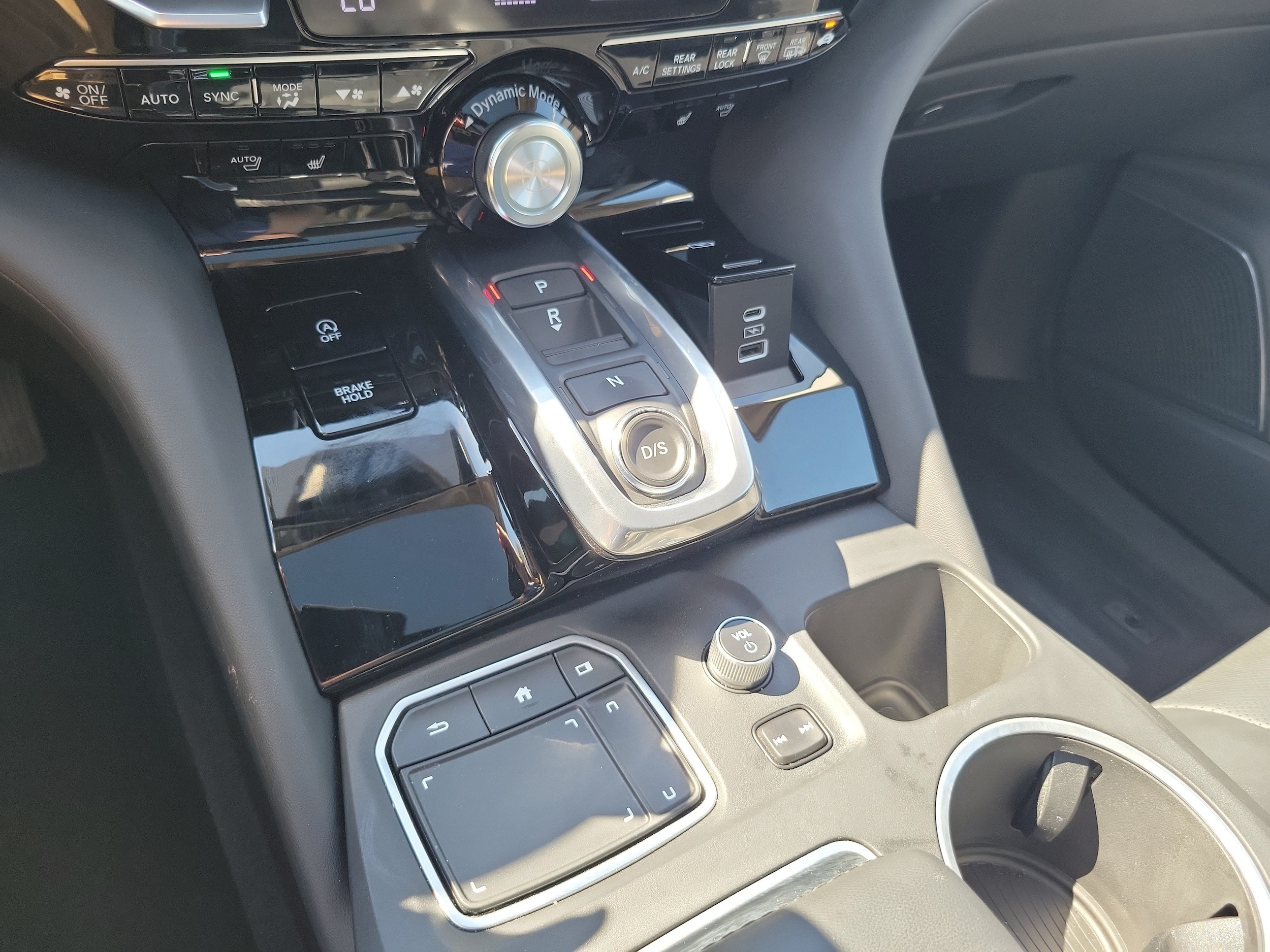 2024 Acura MDX Technology Package - Photo 24