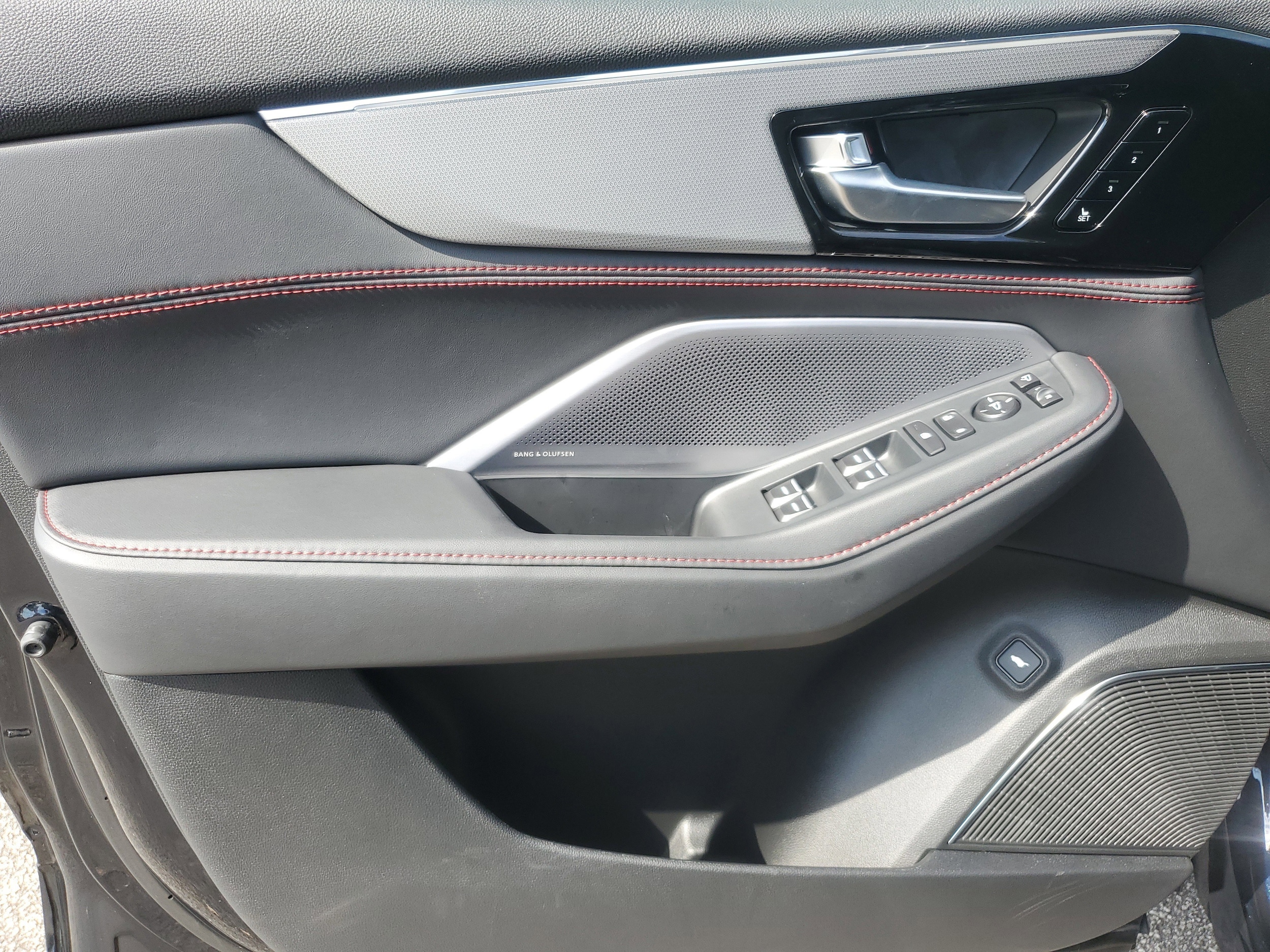 2026 Acura MDX A-Spec Package - Photo 19