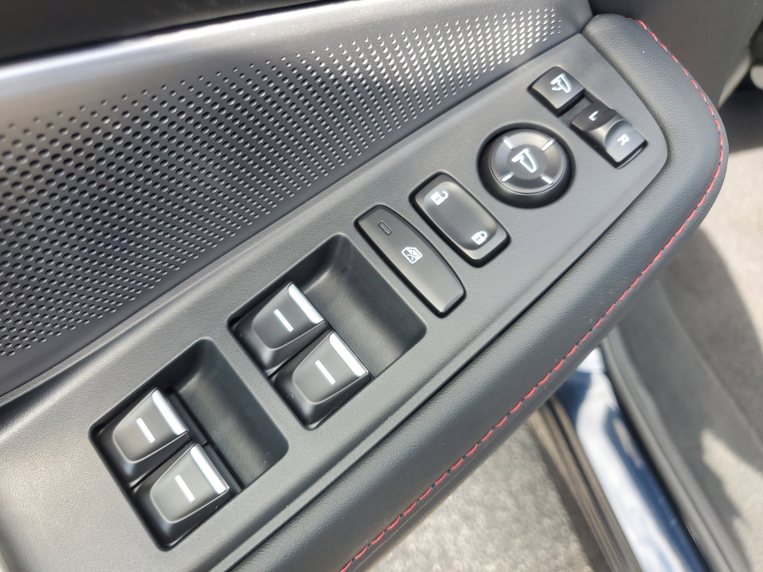 2026 Acura MDX A-Spec Package - Photo 20