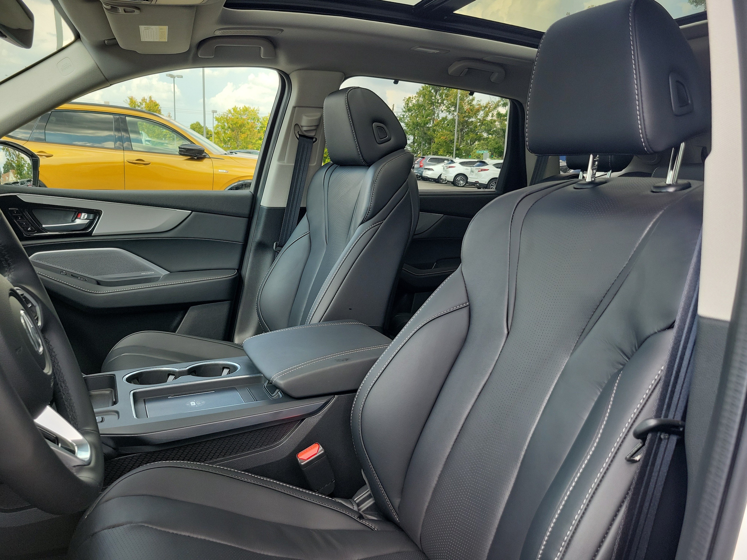 2026 Acura MDX Technology Package - Photo 14