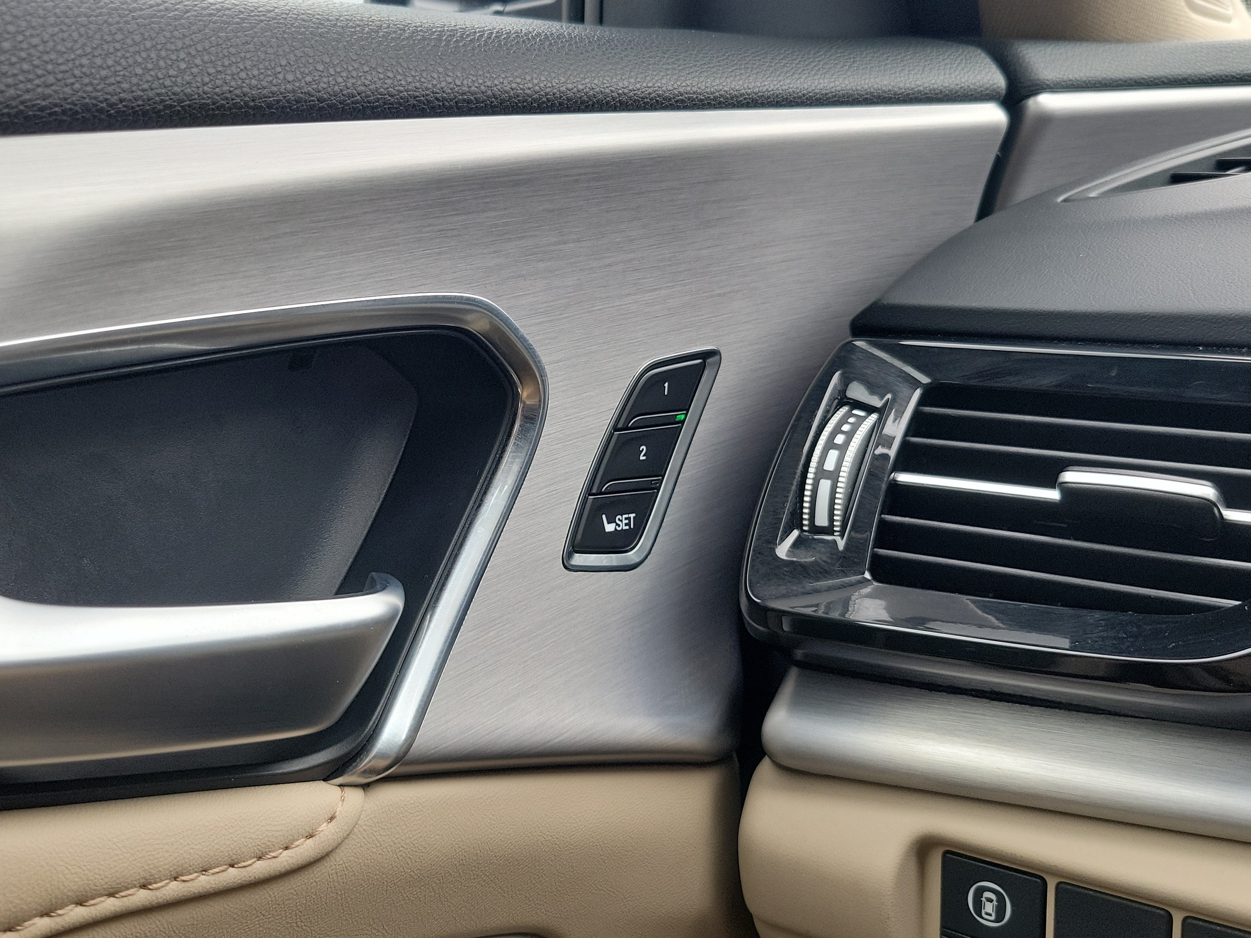 2024 Acura RDX Base - Photo 30