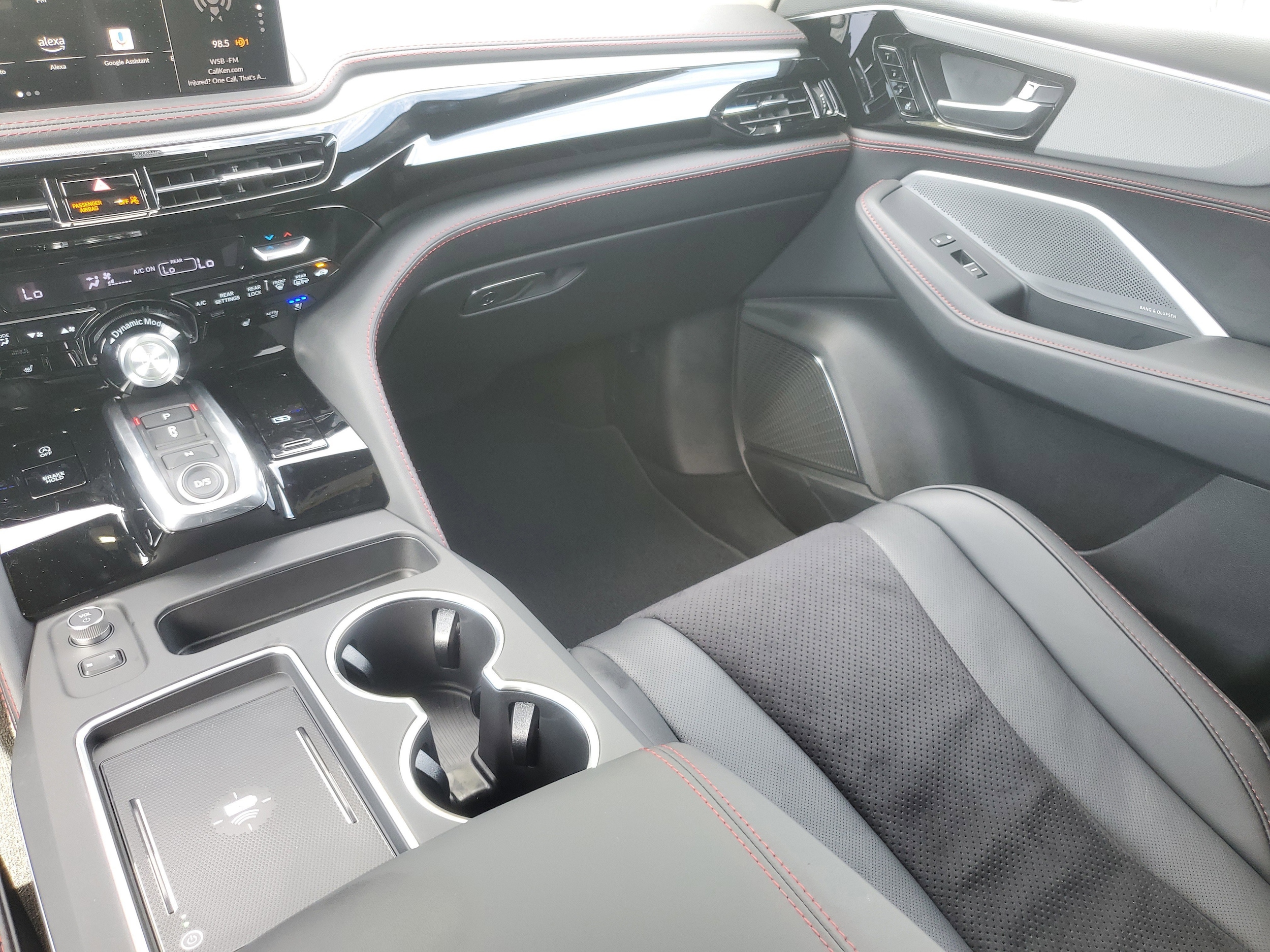 2026 Acura MDX A-Spec Package - Photo 17