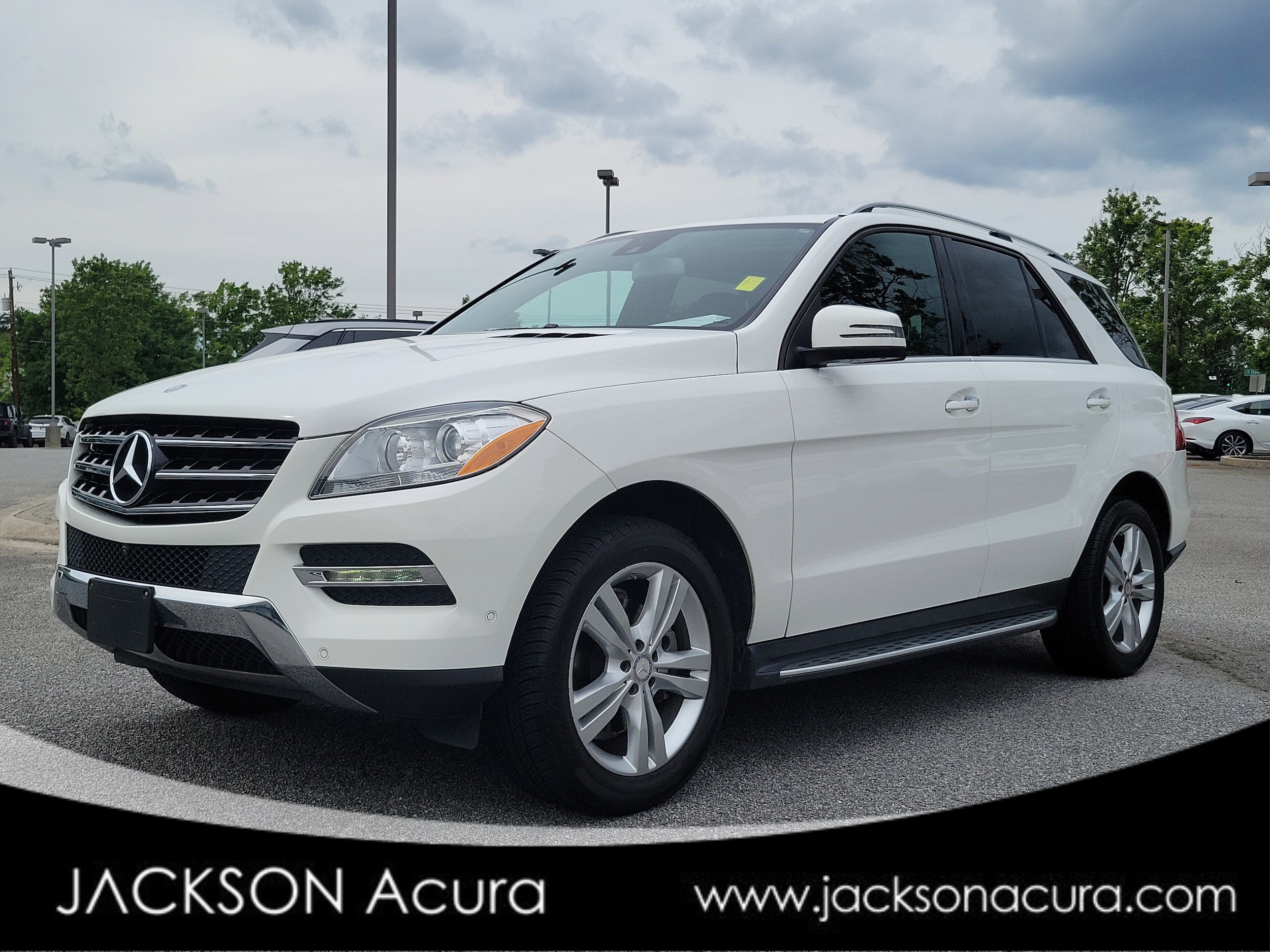 2015 Mercedes-Benz M-Class ML350 4MATIC's photo