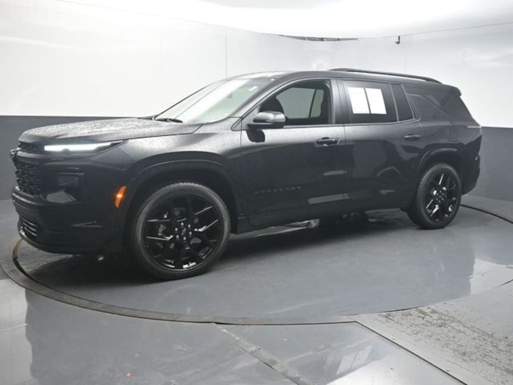Used 2026 Chevrolet Traverse RS SUV
