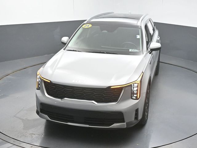 2025 Kia Sorento S - Photo 43