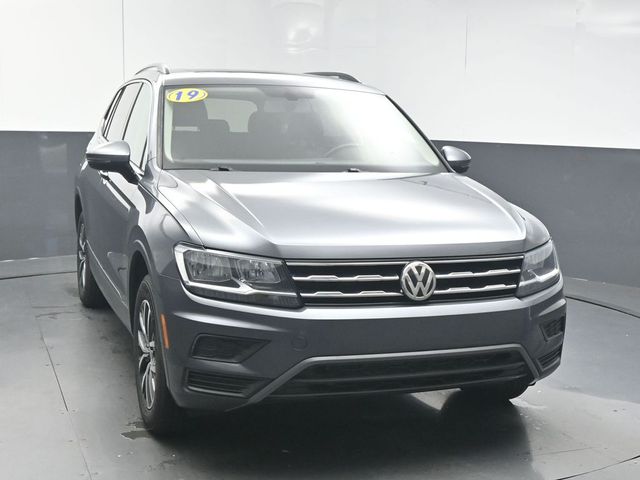 Used 2019 Volkswagen Tiguan SE with VIN 3VV2B7AX3KM127138 for sale in Macon, GA