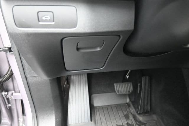 2026 Volvo XC90 Plus - Photo 16