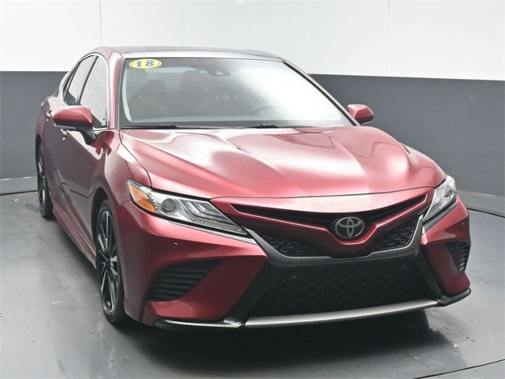 Used 2018 Toyota Camry XSE V6 Sedan