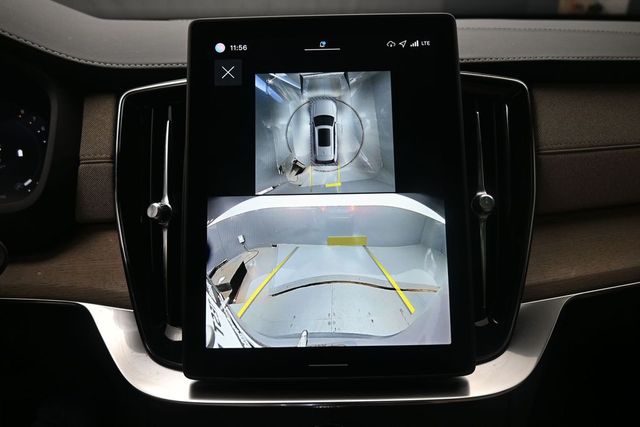 2026 Volvo XC90 Plus - Photo 12